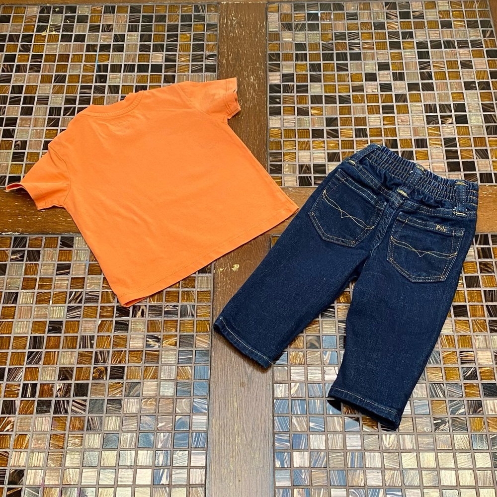 Ralph Lauren Kids Orange Bear T-Shirt and Hampton Stretch Jeans Set - Picture 4 of 8